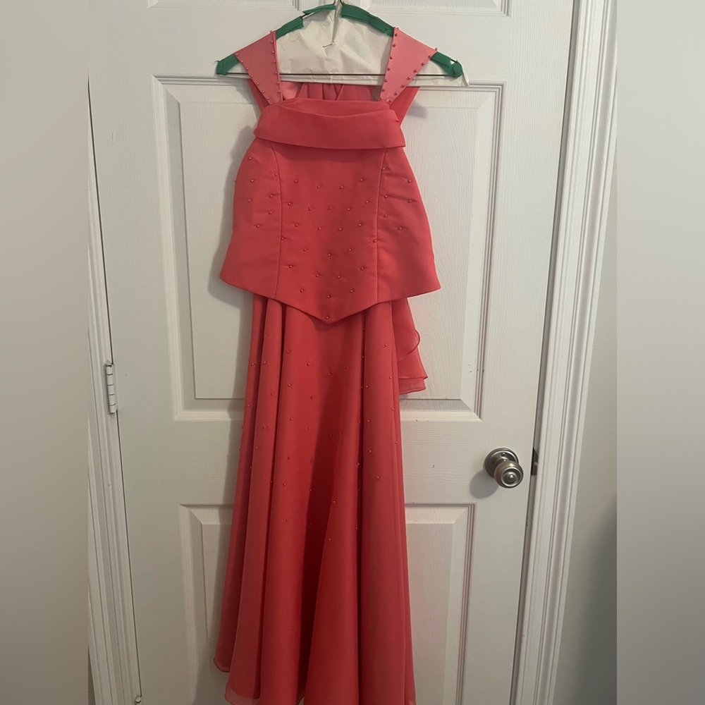 Girls / Juniors Pink Formal Dress